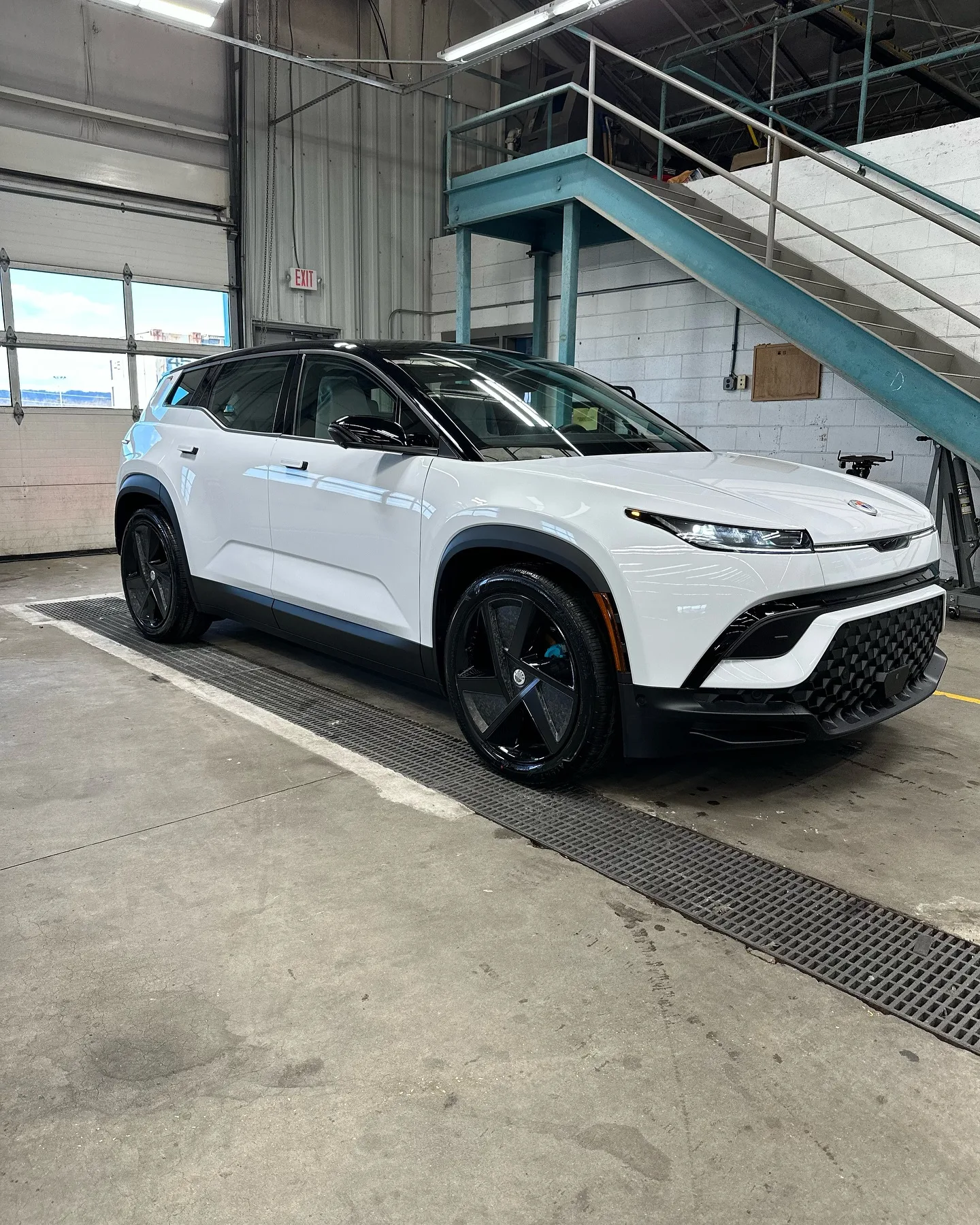 Recharge Auto Spa automotive photo